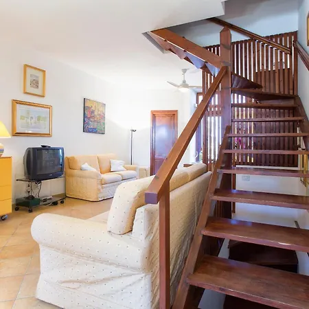 Pm 74 Viale Europa *