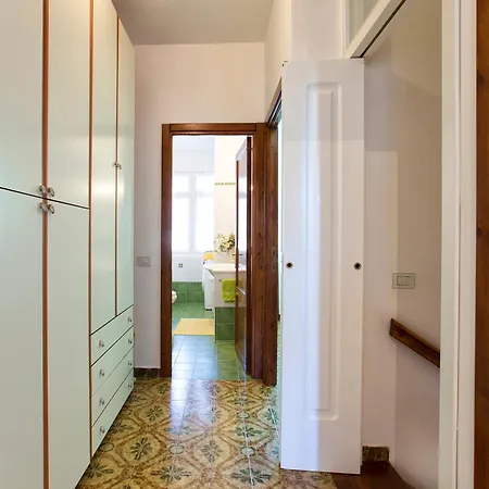 Pm 74 Viale Europa Apartment *